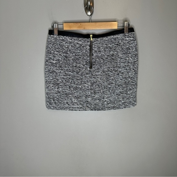 Express tweed mini skirt - Picture 7 of 8